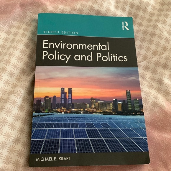 Like New Eighth Edition Environmental Policy and Politics by Michael E. Kraft - Picture 1 of 4